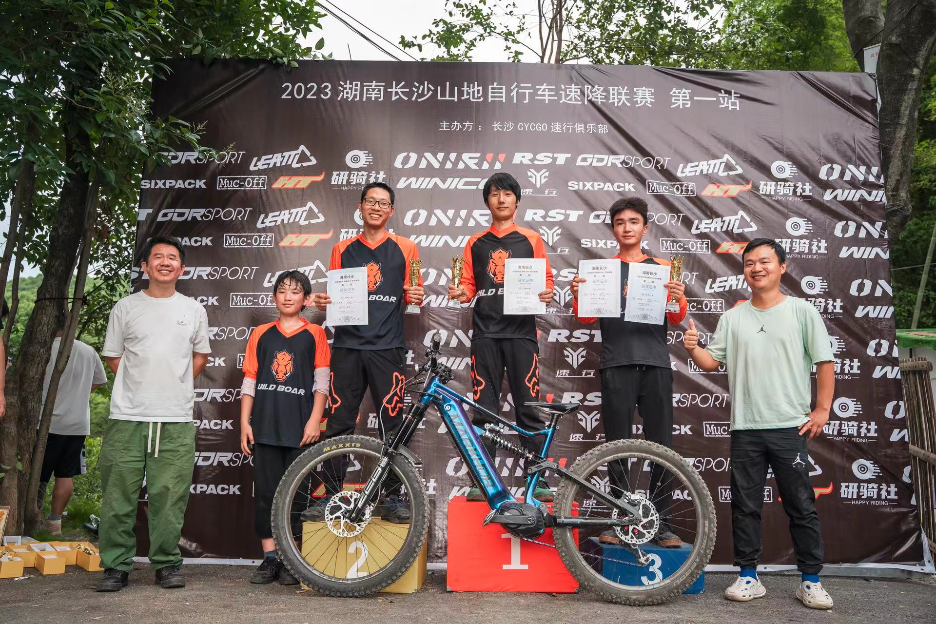 56416c9d5379956cee22d49110ede8c