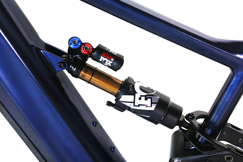 ROCKET S fox float x2 rearshox (4)