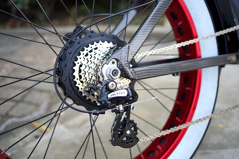 outer shot-Derailleur-Altus 8Speed-SHIMANO-Cruiser Classic-Plus Ebike
