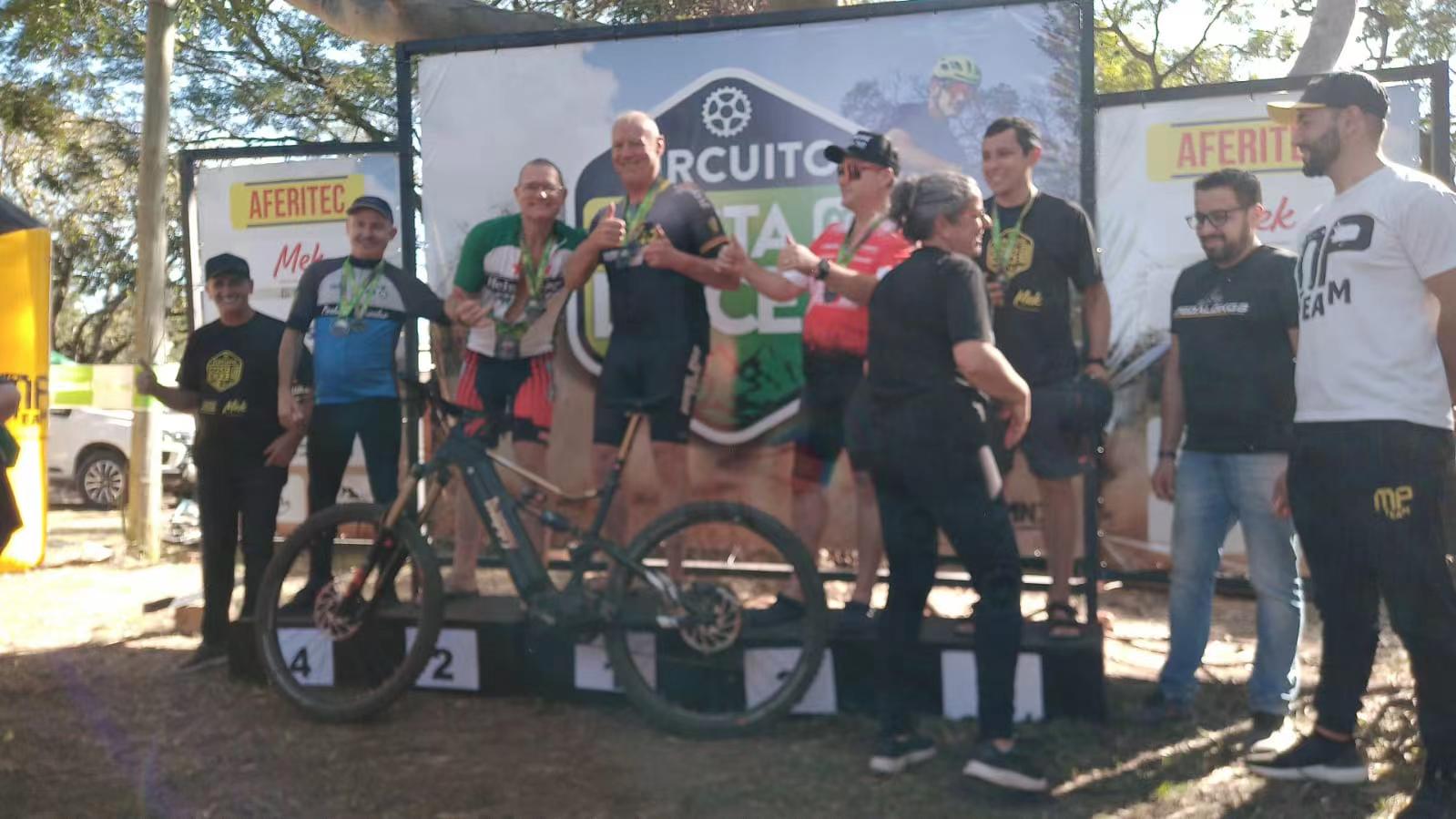 9ee68c67127e7ca8962877252f998ca